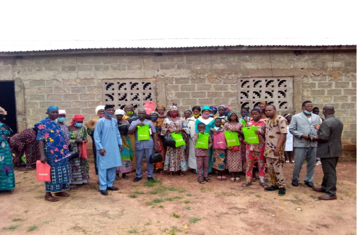 Rencontre avec les veuves et orphelins de l’Eglise Evangélique les Assemblées de Dieu (N’Dali)